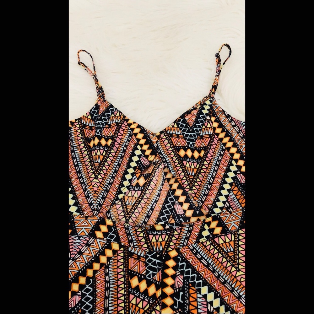 Patterned Colorful Romper - Picture 4 of 4